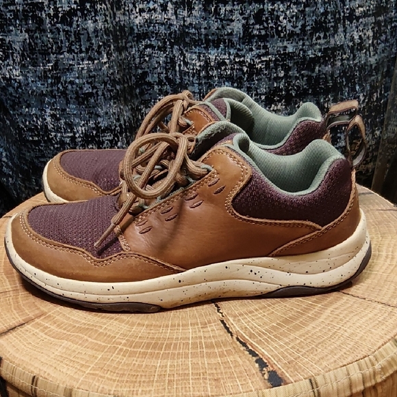L.L. Bean Shoes - L.L. Bean Women's Brown and Green Leather Sneakers